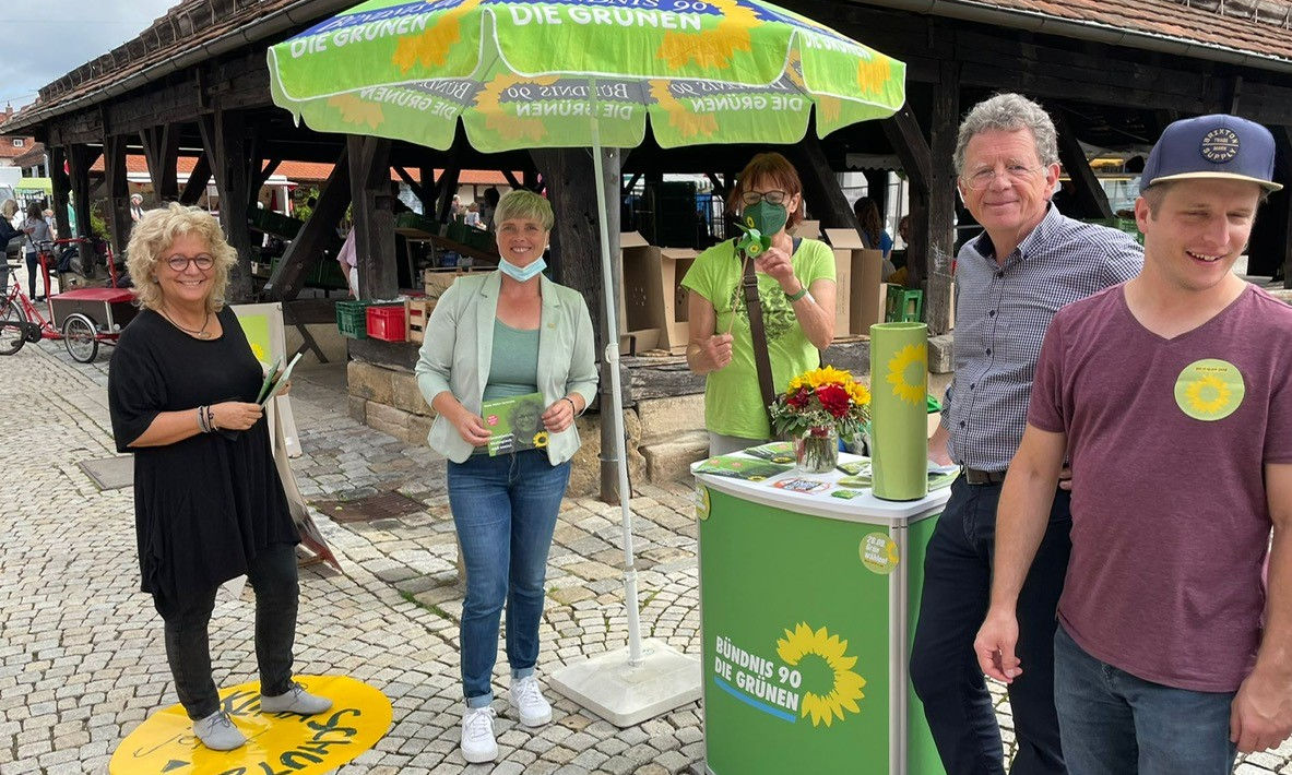 21-09_Infostand_Metzingen